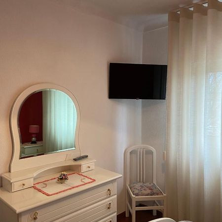 Appartamento Casa Da Pizzaria Carapito Esterno foto