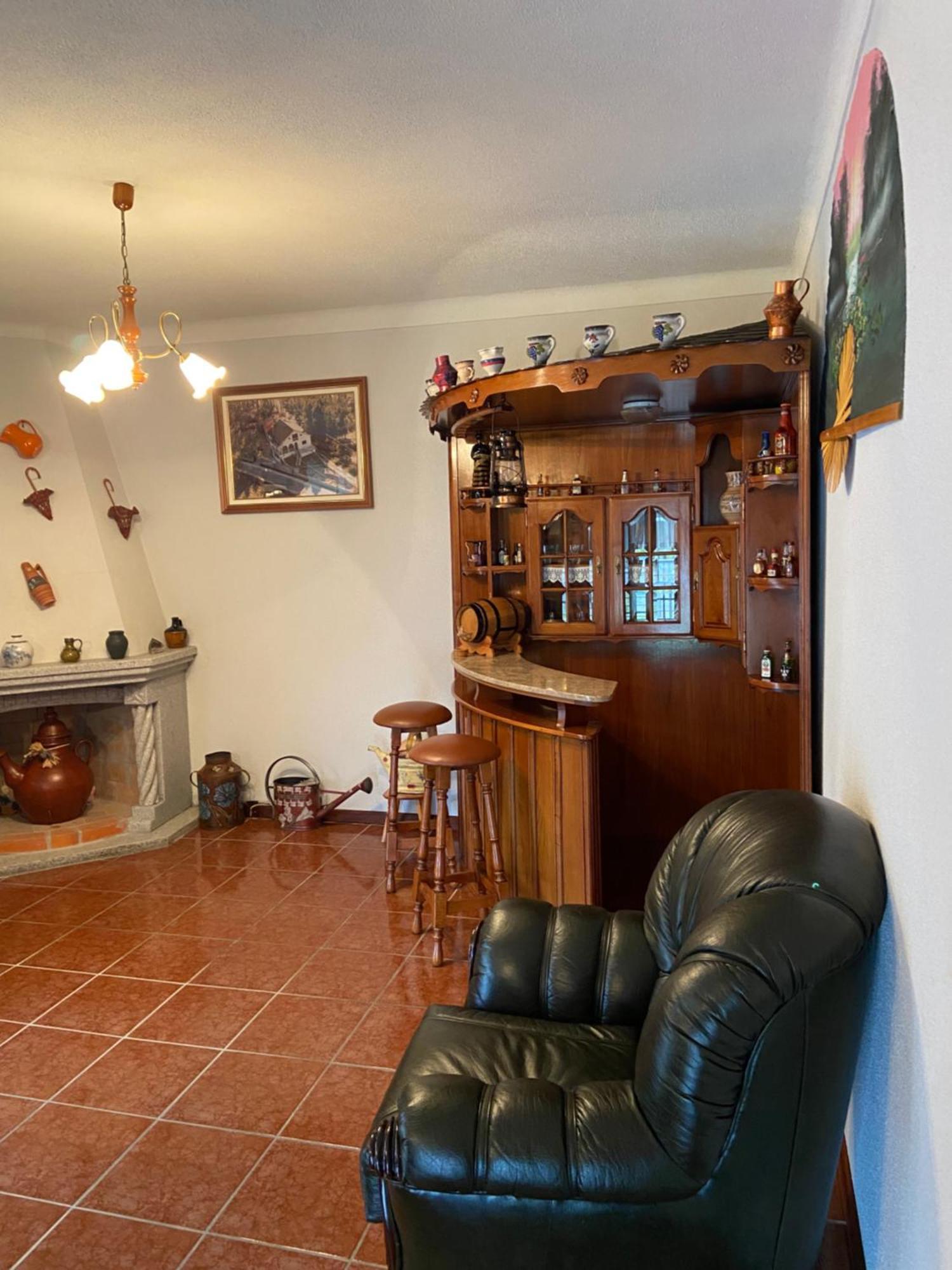 Appartamento Casa Da Pizzaria Carapito Esterno foto