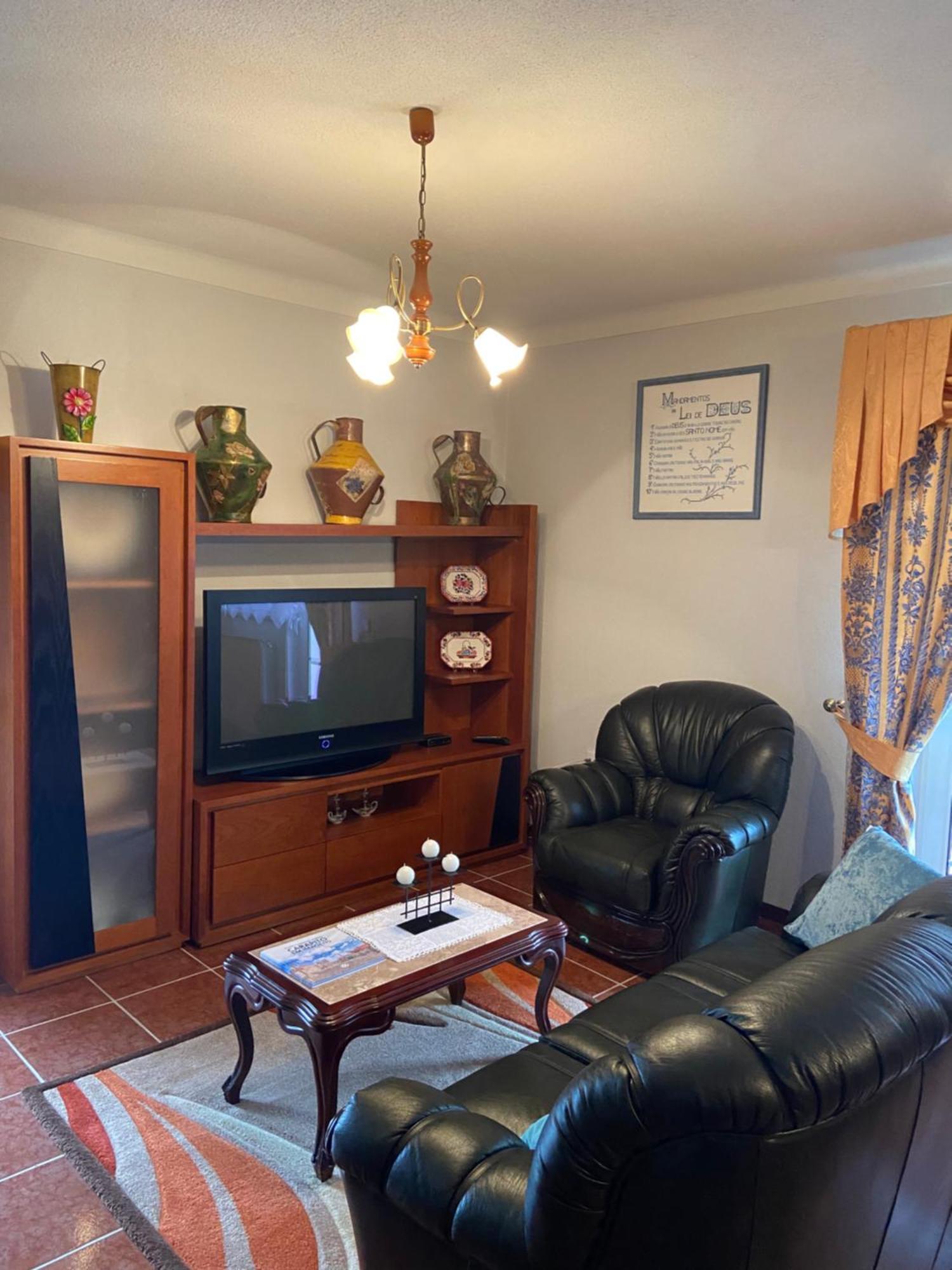 Appartamento Casa Da Pizzaria Carapito Esterno foto